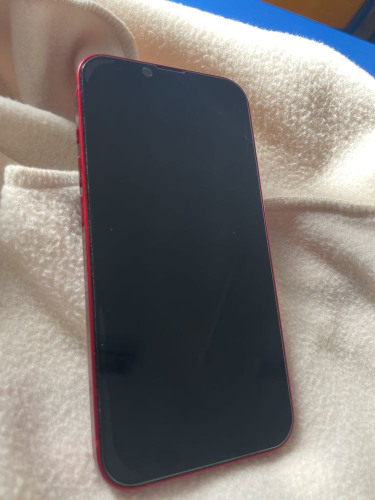 Спешно!! Iphone 13 Red