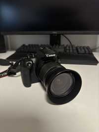 Canon EOS 1300D, cu acesorii
