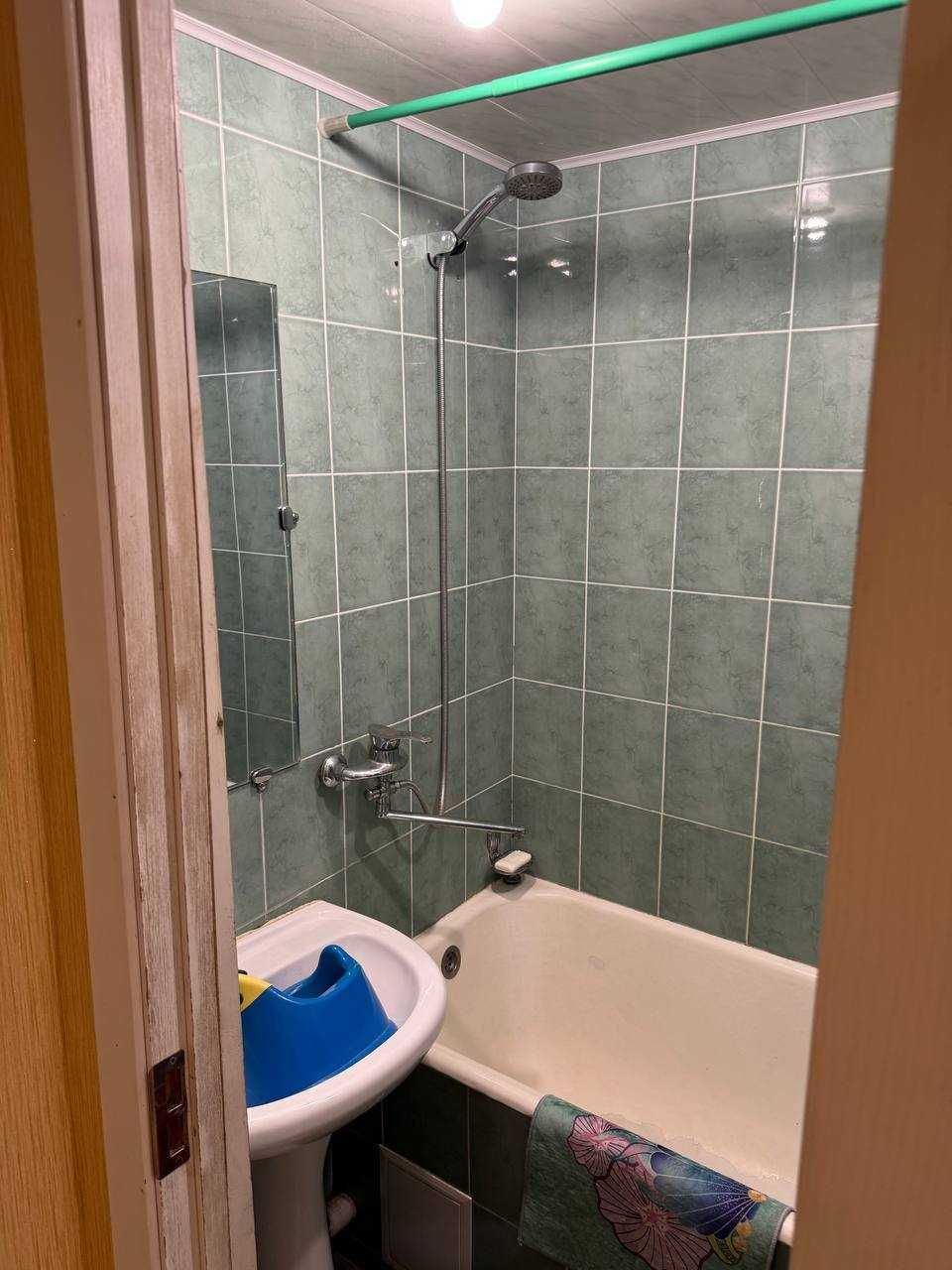 Продам квартиру 2в3 /5/5 на Карасу 1