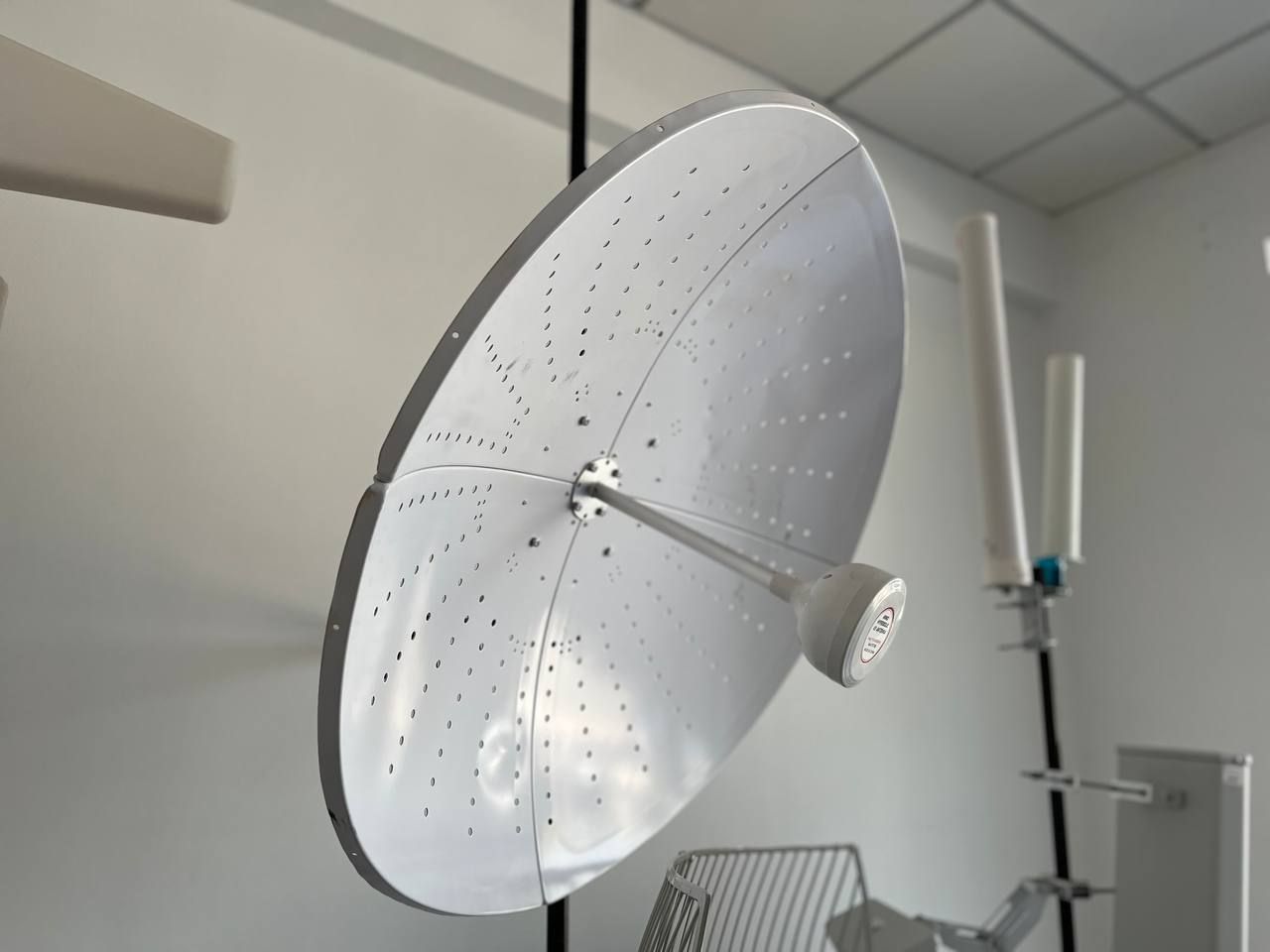 27dBi MIMO Giperbolik Antenna GSM 2G 3G 4G LTE 5G