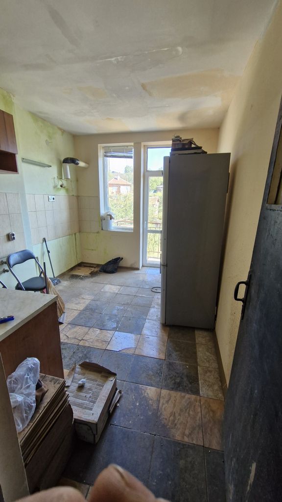 Продава се Двустаен апартамент в Бухово - 62 кв.м за 952 €/кв.м - Снимка #3