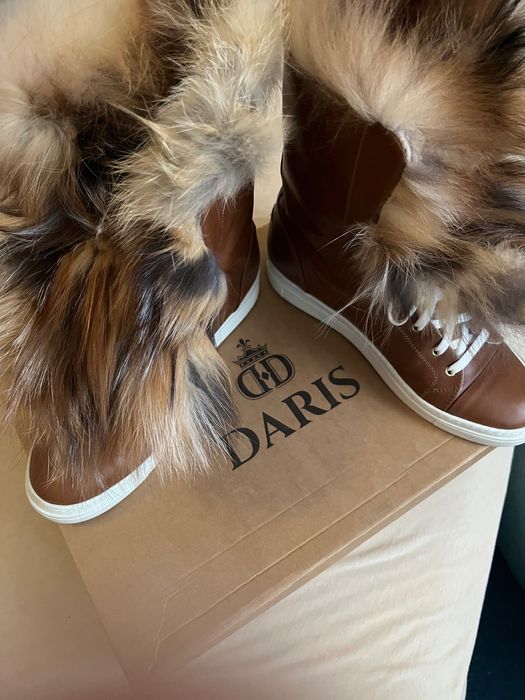 Daris естествена кожа с естествен косъм