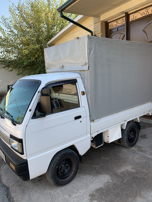 Labo avtomobili sotiladi.