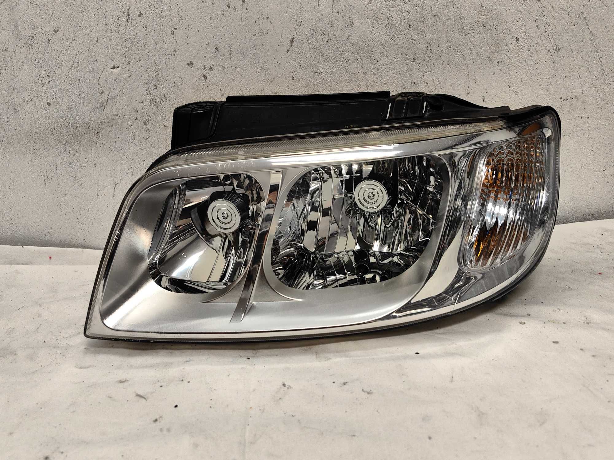 Оригинален фар Хюндай Матрикс  Hyundai Matrix