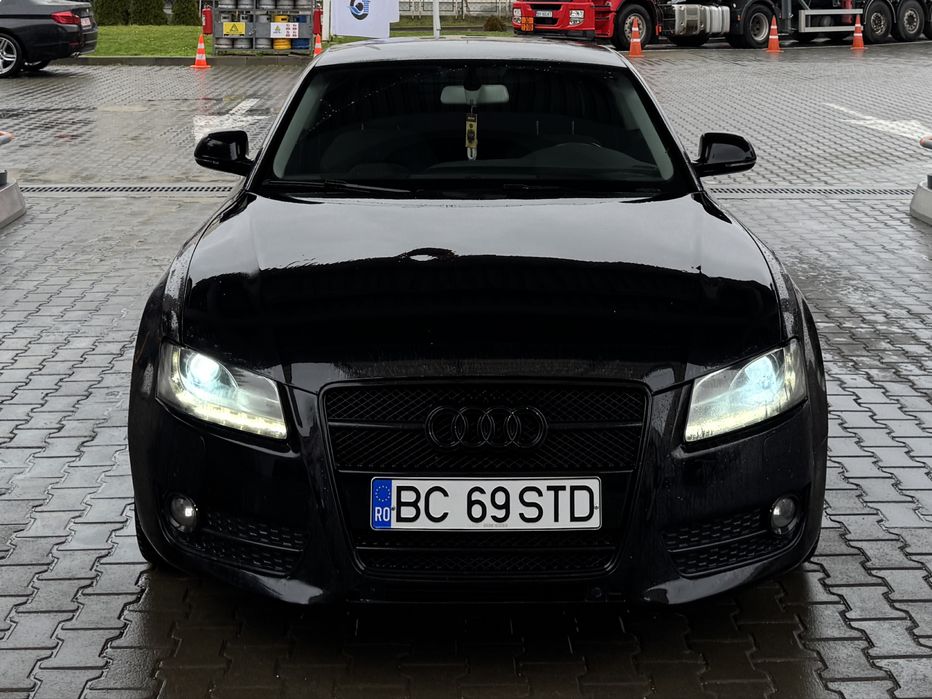 Audi A5 2.7 TDI S line 250cp 2009 Automat 8+1 Full Led jante 19