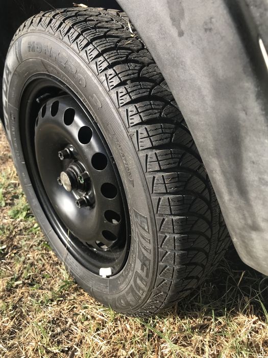 Голф2 в бензин и газ в перфектно сьстояние