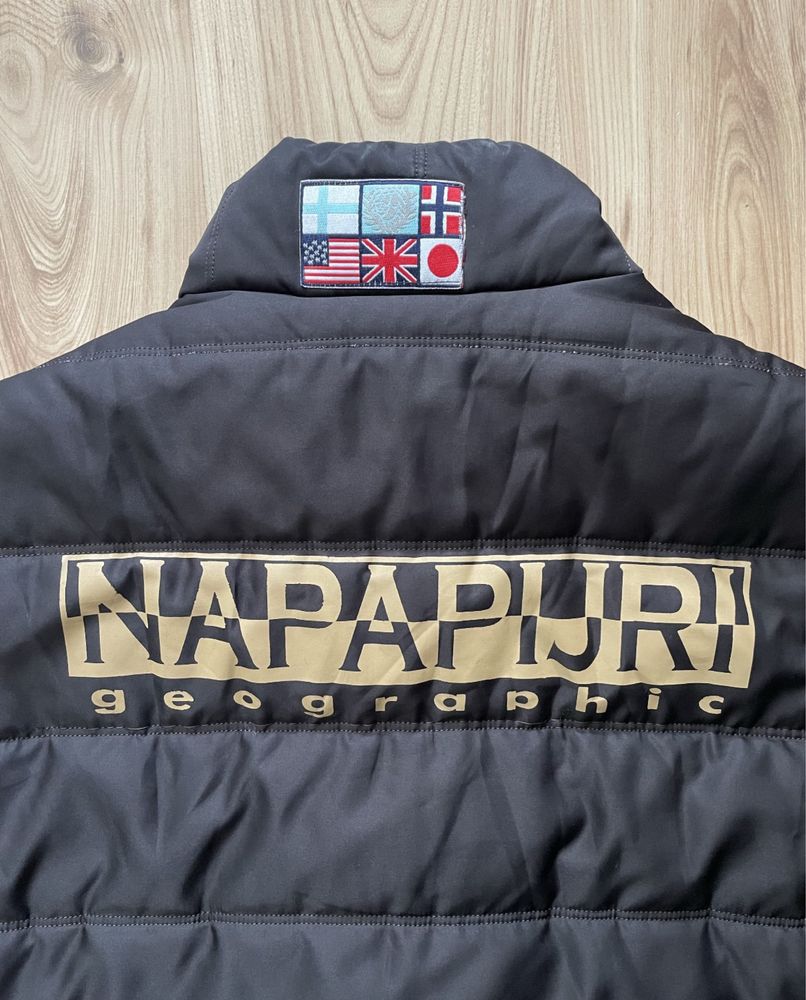 NAPAPIJRI / мъжки елек/грейка XXL