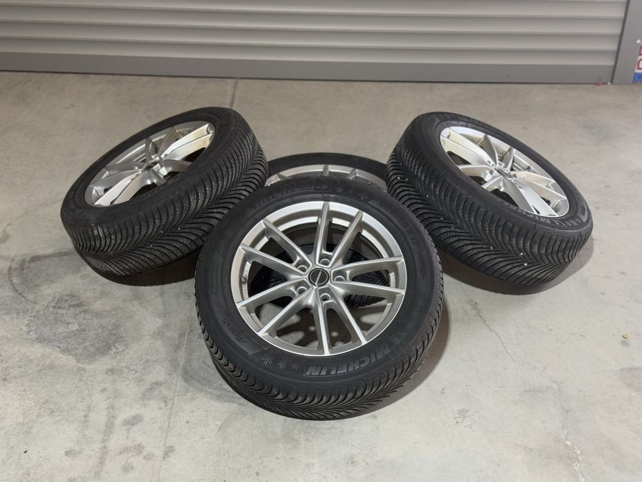 Jante aliaj r17 5x112 Borbet + cauciucuri iarna