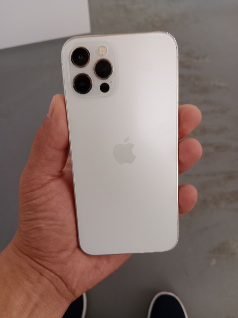 Iphone 12 pro holati ideal