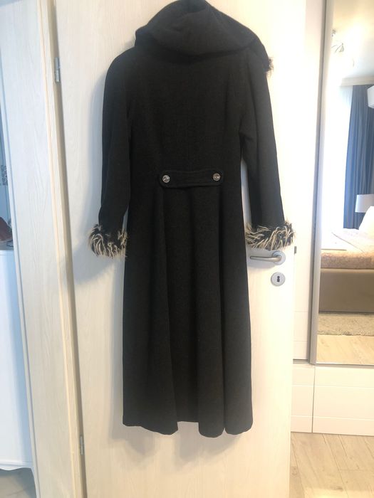 Palton lung cu gluga