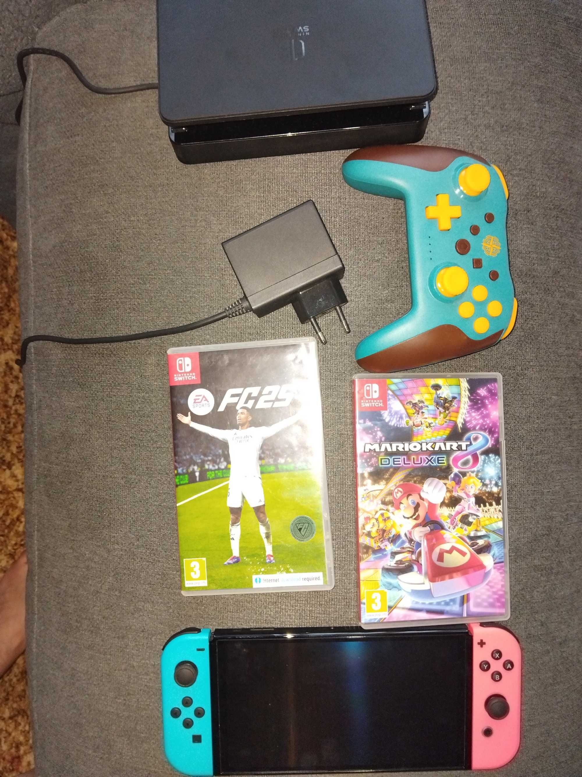 Nintendo switch OLED model