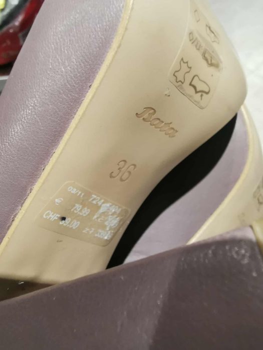 НАМАЛЕНИ! Обувки / сабо BATA heel slippers, 36 номер