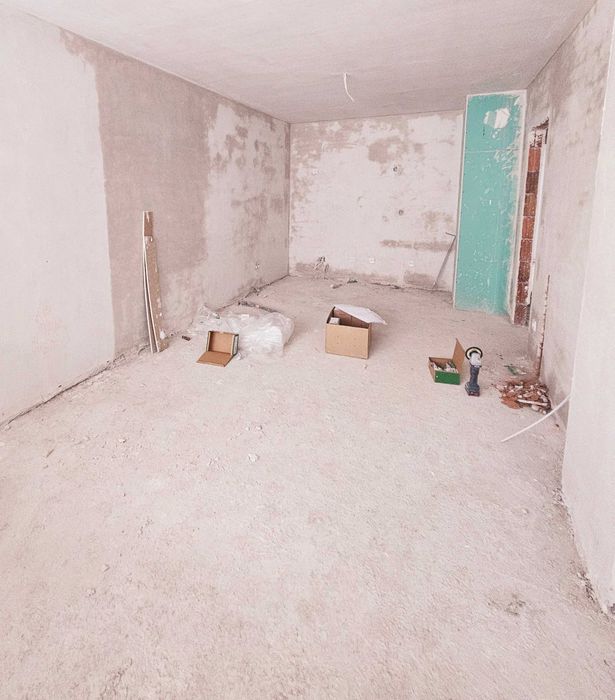 Двустаен Лагера, до метростанция.