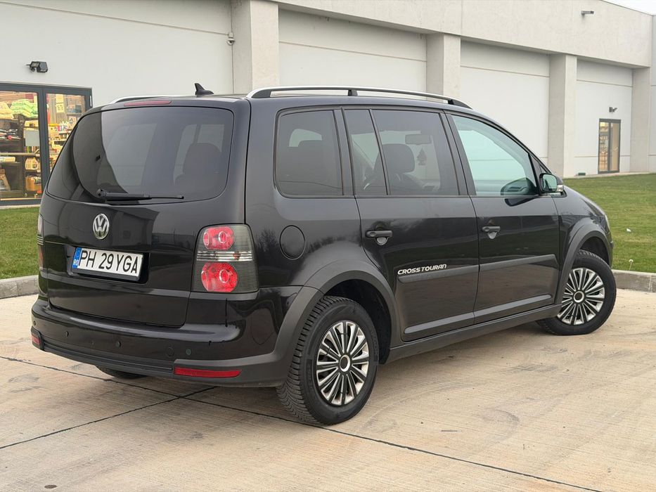 Vand VW Turan-Cross 2.0TDI