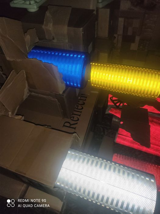 Aks. Ettiruvchi plyonka