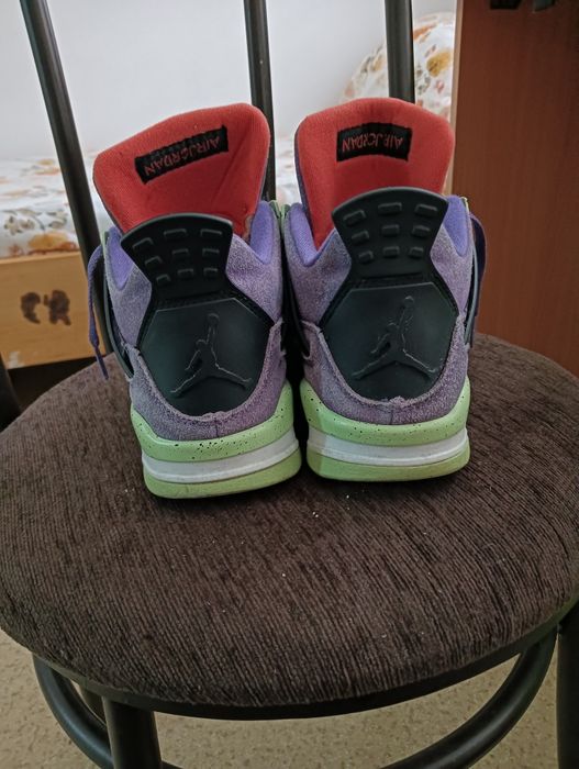 Vand Jordan 4 retro