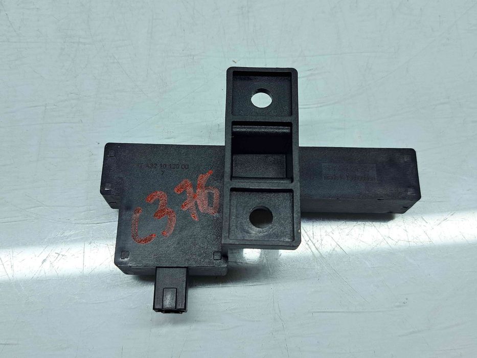 Antena keyless entry Audi A6 (4G2, C7) [Fabr 2012-2017] 8K0907247