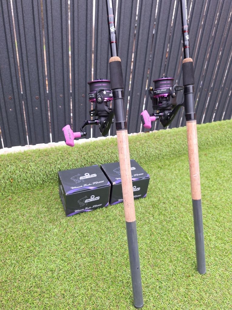 Set 2 FL BLACK FORCE 3.90 Actiune 60-150 + 2 FL Ultimate Feeder