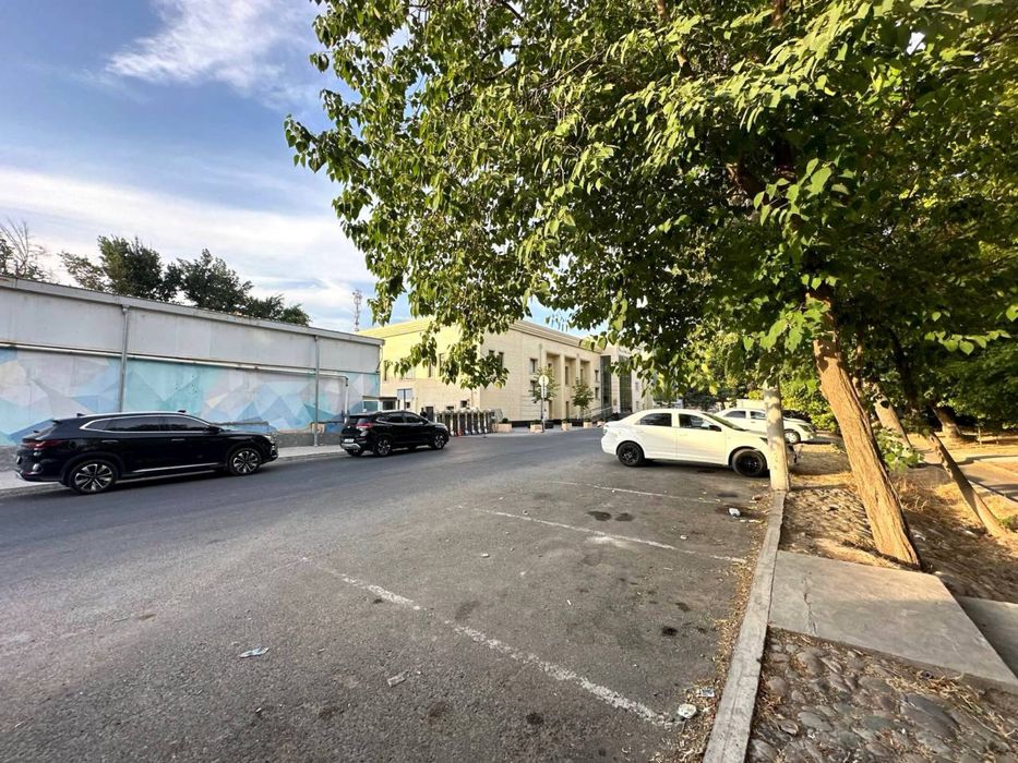 Аренда евро офис с мебелью ор: ТЦ Next | ул.Бабура