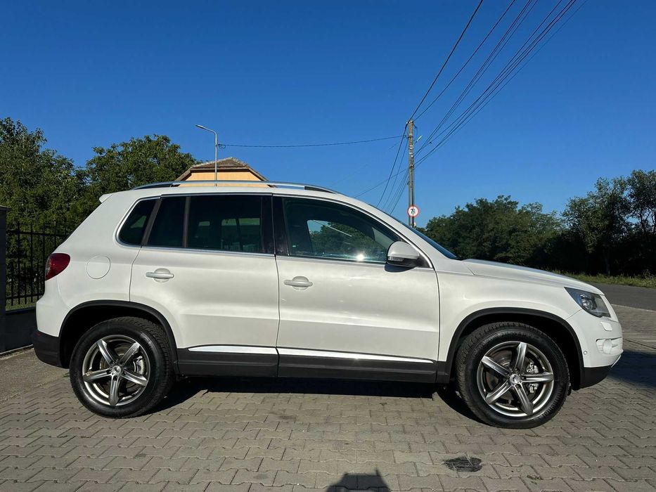 VW TIGUAN 2,0TDI 140 CP Cutie automat 4x4  DSG full dotari