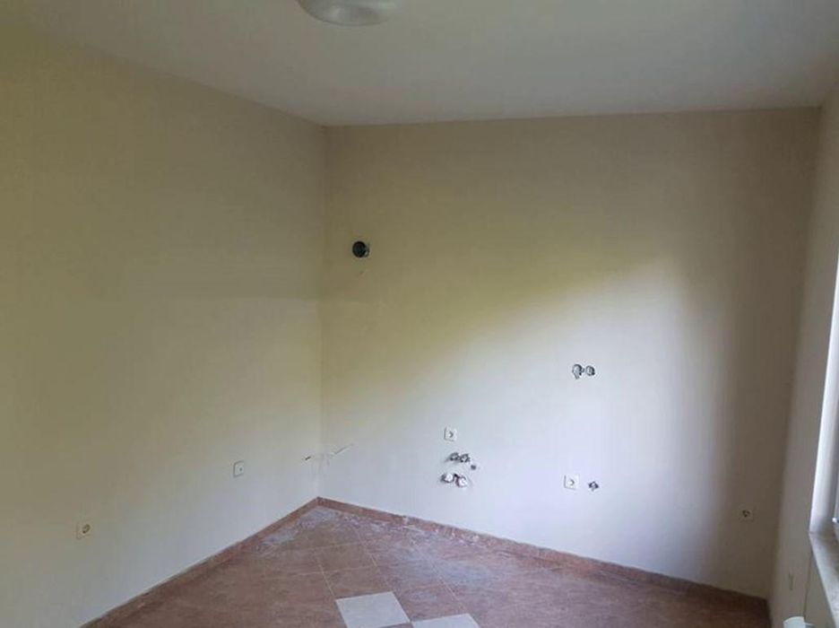 Дава се под наем Тристаен апартамент в София, Стрелбище - 80 кв.м за 550 € - Снимка #3