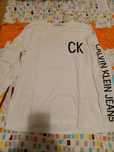 Vând bluza calvin klein originala