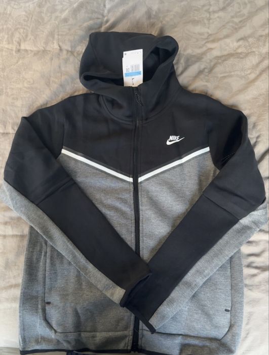 Nike tech fleece