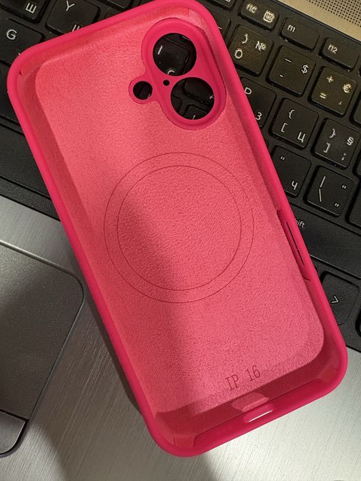 Силиконов кейс за iphone 16