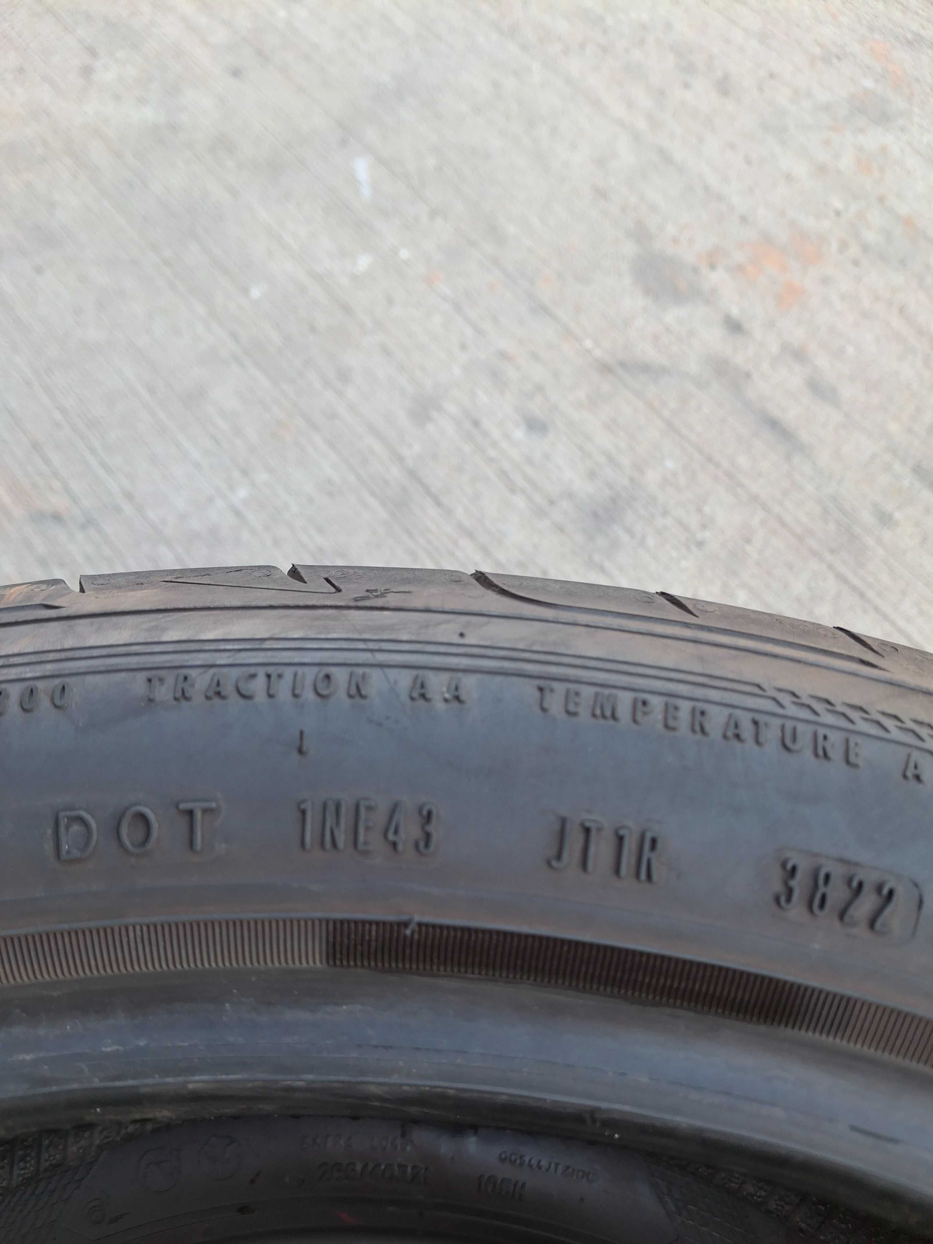 2бр. летни гуми 265/40/21  Goodyear като нови DOT 3822
