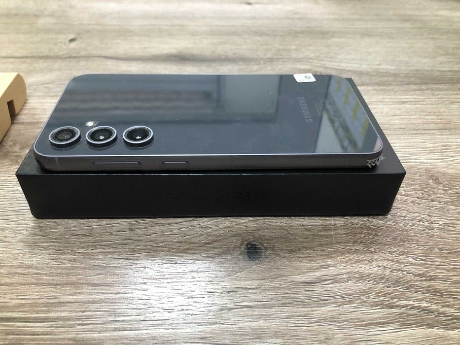 Samsung Galaxy S23 FE