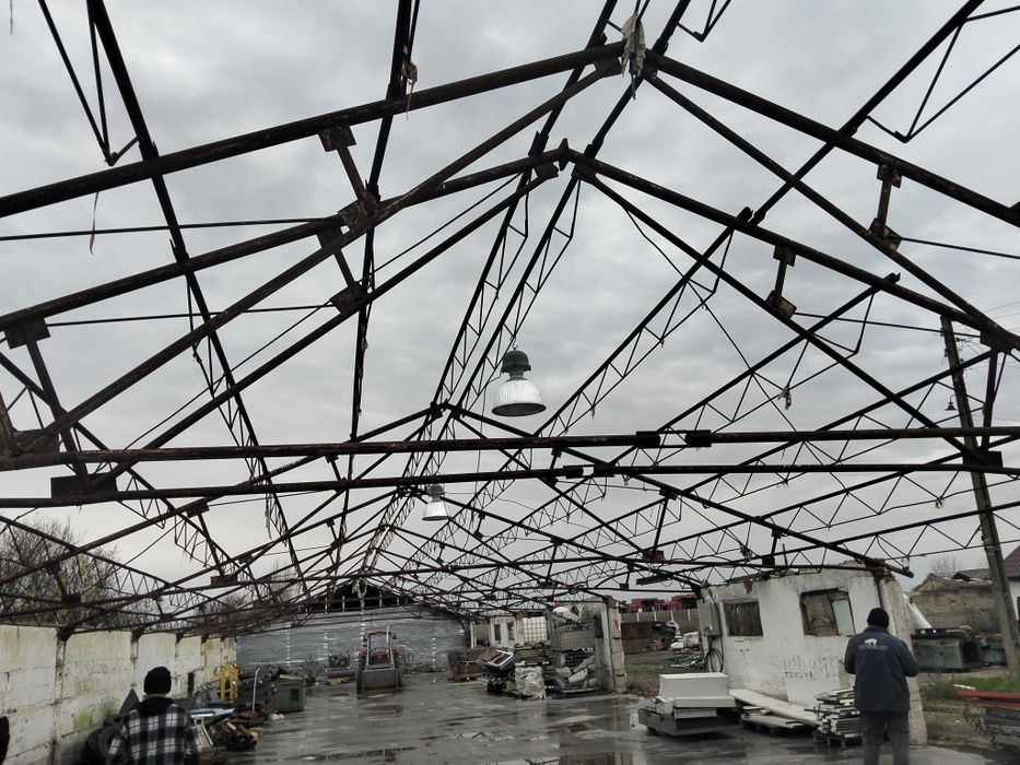 Vând structura acoperis din ferme