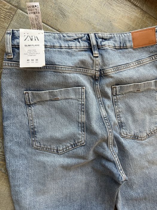Zara blugi noi cu eticheta