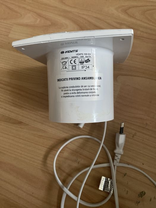 Ventilator mic Vents - aerisire baie debara spatii inchise