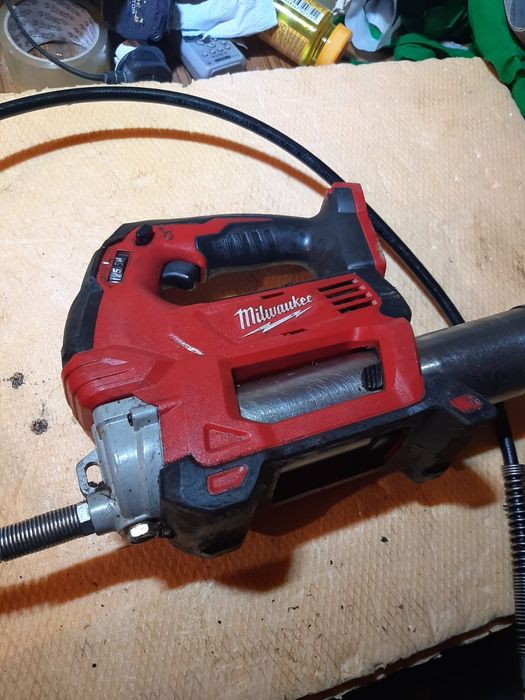 Milwaukee greso m18gg ca nou