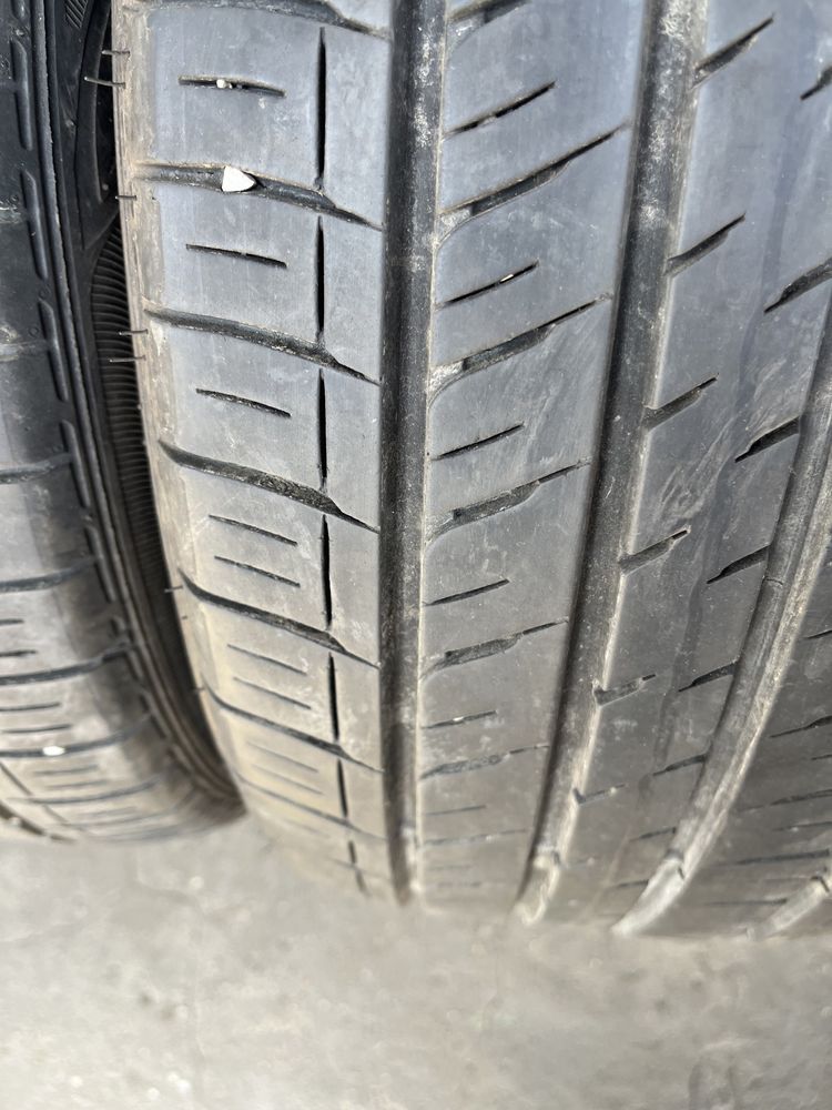 4 бр. летни гуми 215/50/17 Dunlop 6 mm DOT 3816