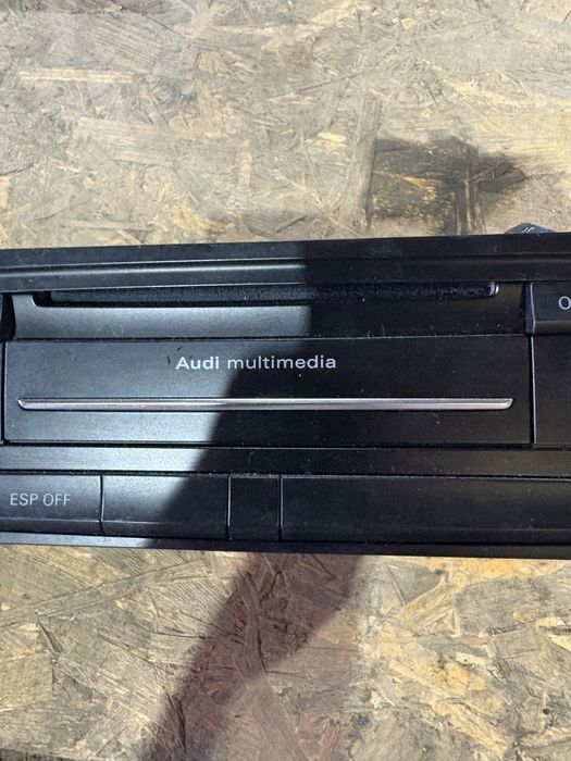 Audi A4 B8 Мултимедия