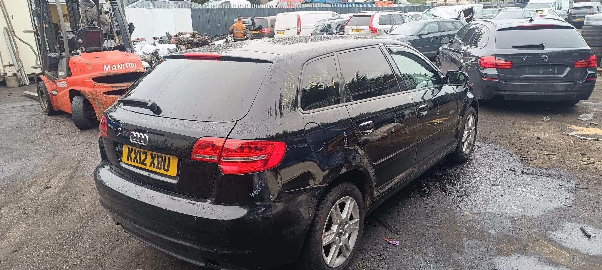 Dezmembrari / Dezmembrez AUDI A3 1.6 CAYC cutie viteze LUB culoare LY9B