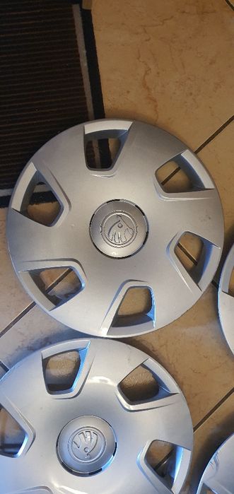 Capace R15 originale Skoda