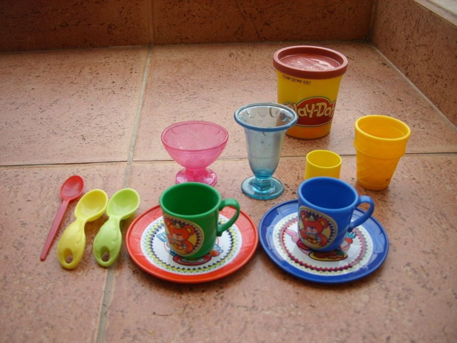 Игра Сладоледена къща- play doh