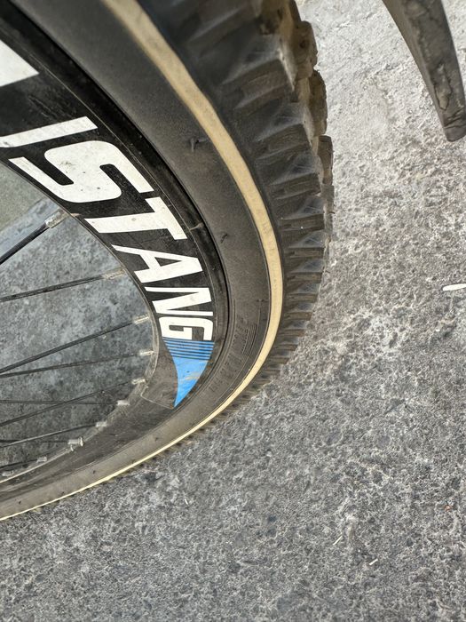 Velosiped sotiladi arzonga