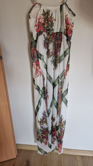 Rochie din voal cu bretele ajustabile si brau din pietre