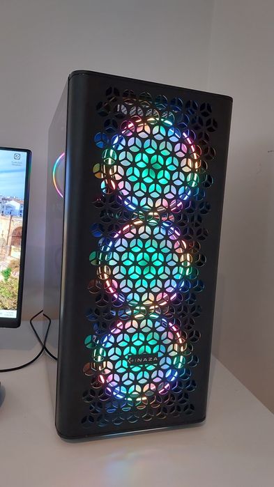 Vând setup gaming (pc-ul făcut pe piese)