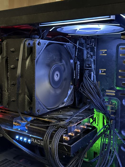 Комплект Ryzen 7 5700x3d + ОЗУ 32gb +Материнская плата