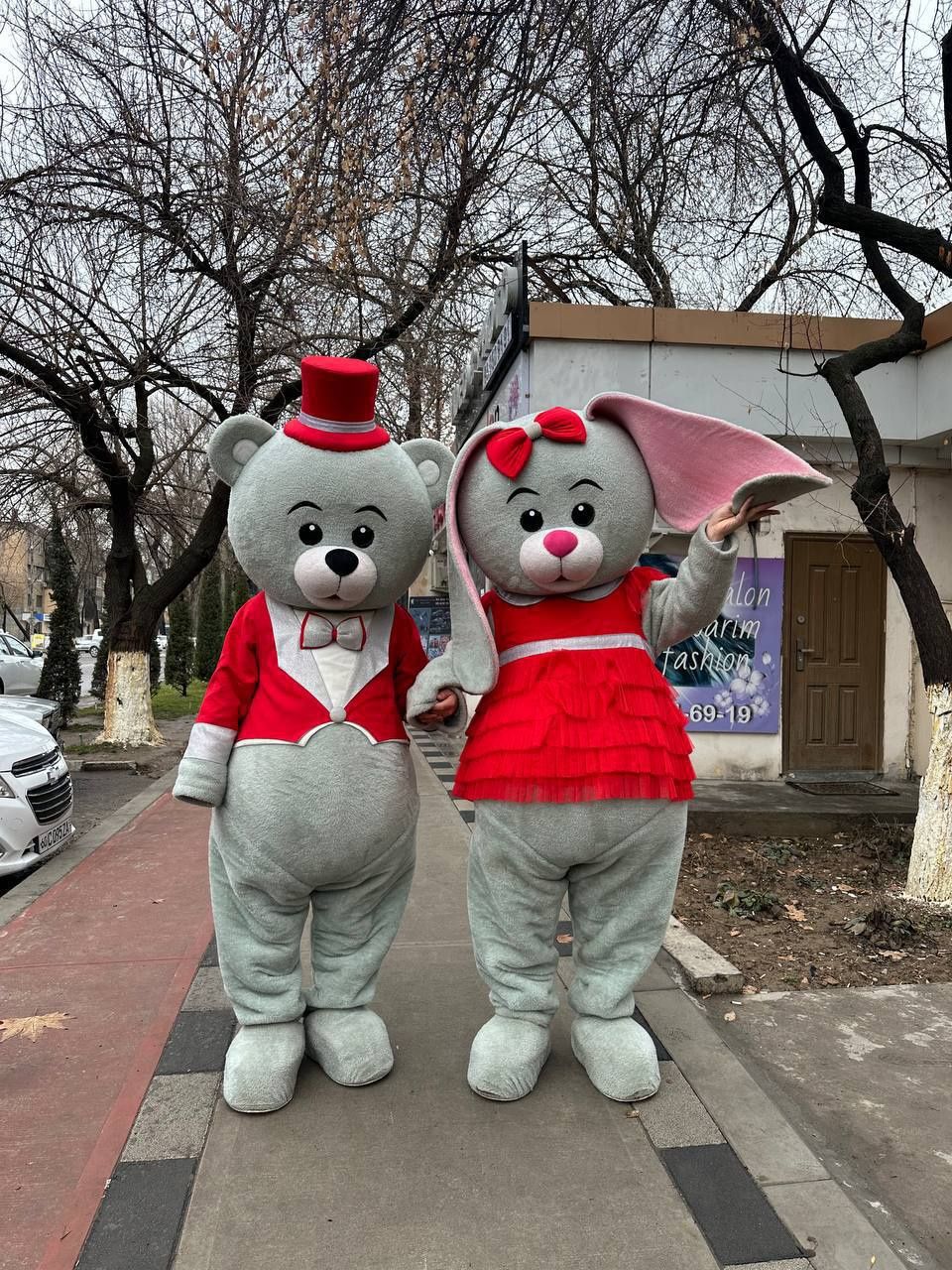 Raddom chaqaloq chiqishiga Animator multfilm qaxramonlari sotiladi