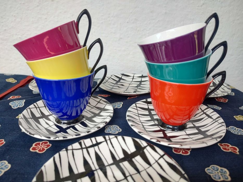 Рядък сервиз от 50-те Royal Albert South Pacific