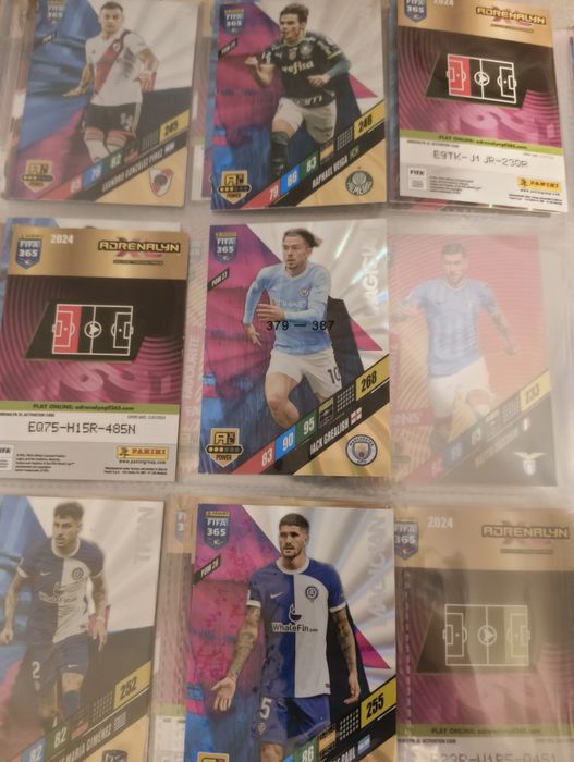 Album panini adrenalyn XL 365 23-24