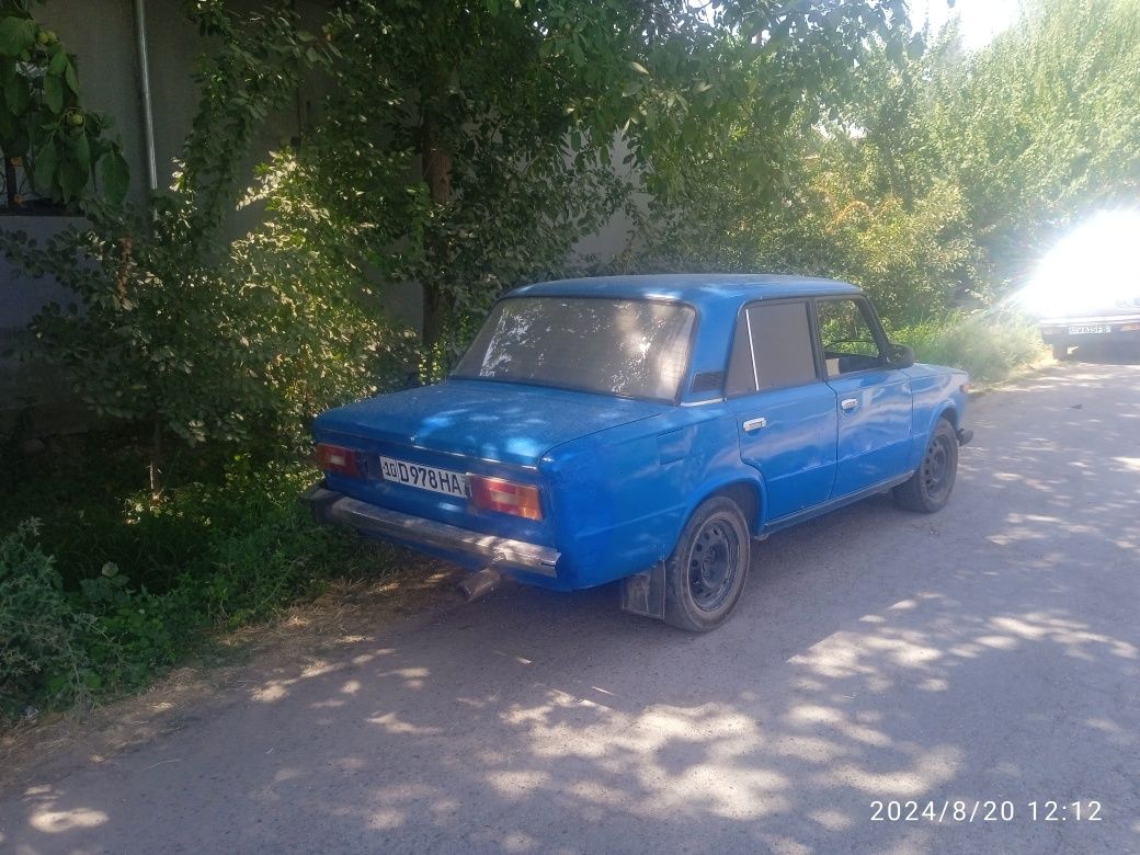 Sotiladi vaz 2106