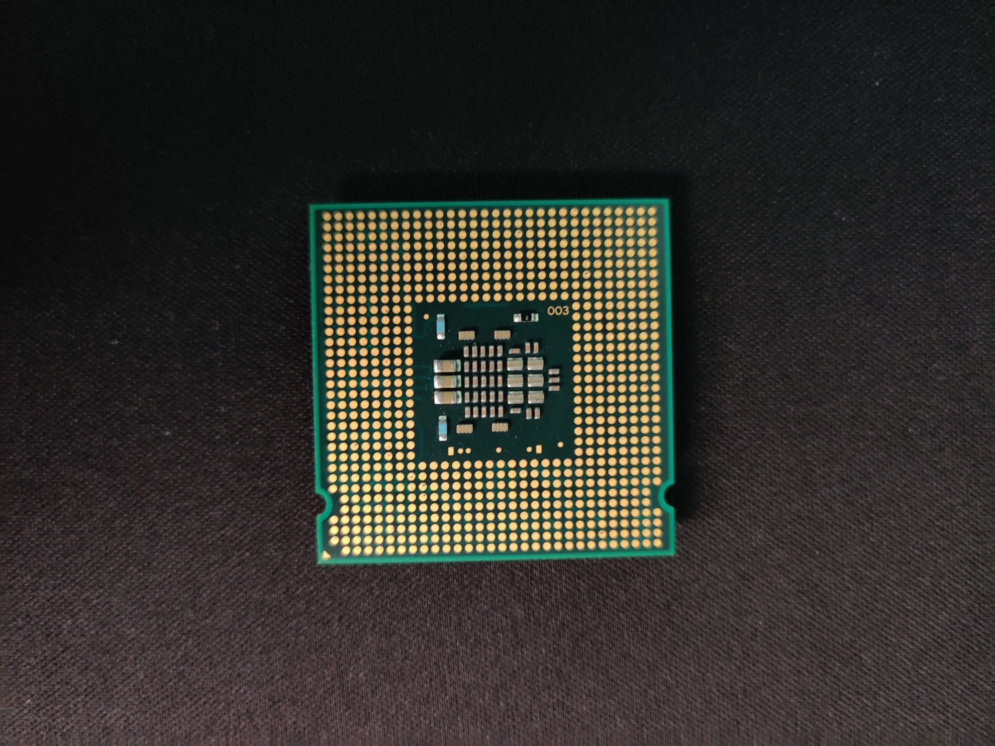 2 Procesoare Intel