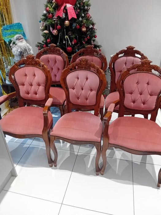 Masa si 6 scaune model deosebit italian style 1000 euro