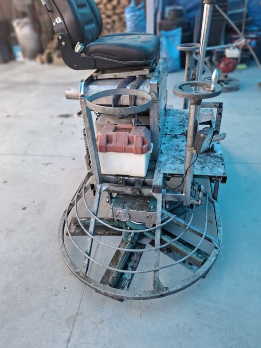 Elicopter de finisat beton DE VÂNZARE